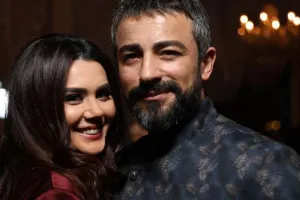 Şəhriyardan Oksanaya “Həyatımın qadını”