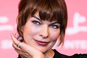 “Özümü ikiyə bölünmüş hiss edirəm”