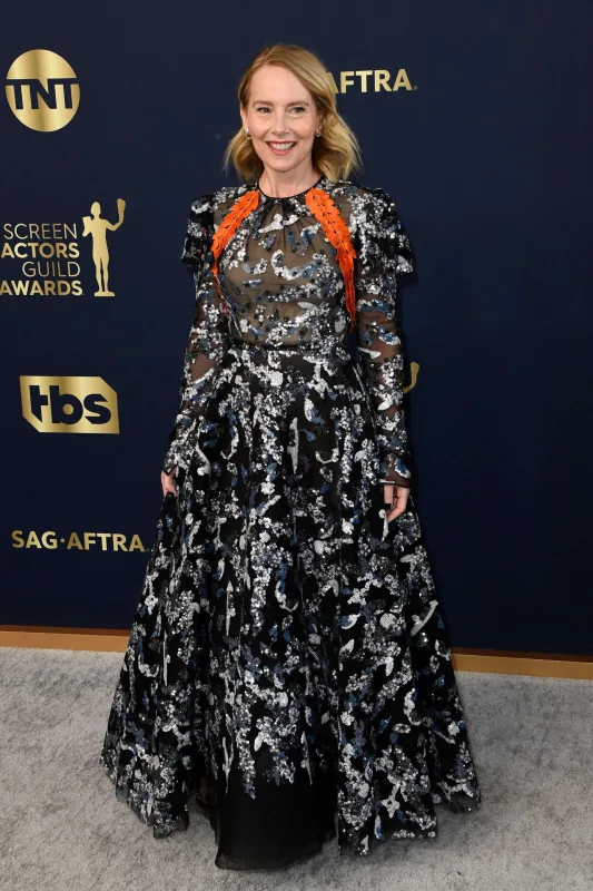 SAG mükafatlarında dəb yarışı - FOTOLAR