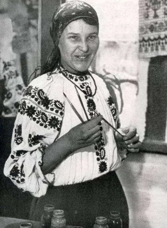 Məşhur ukraynalı rəssamın 25 əsəri yandı