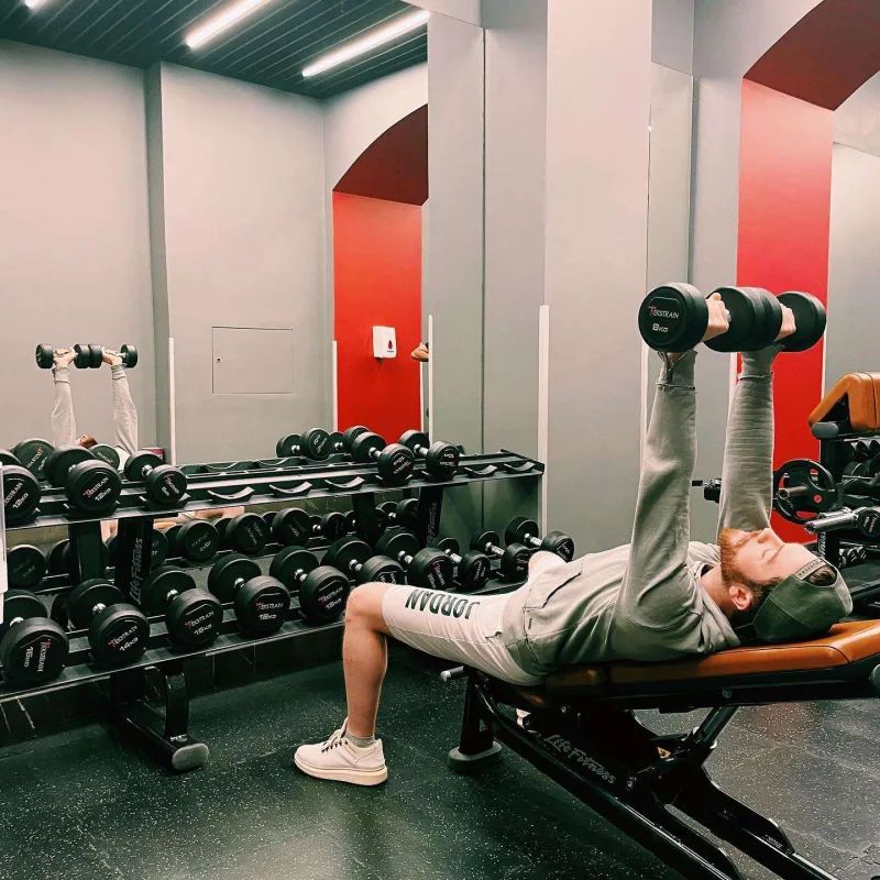 “Bədənim üzərində də işləyirəm”