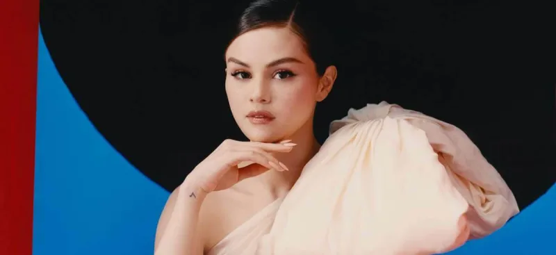 300 milyon izləyici yığdı