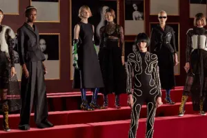 Yadda qalan “Dior”un geyimləri oldu