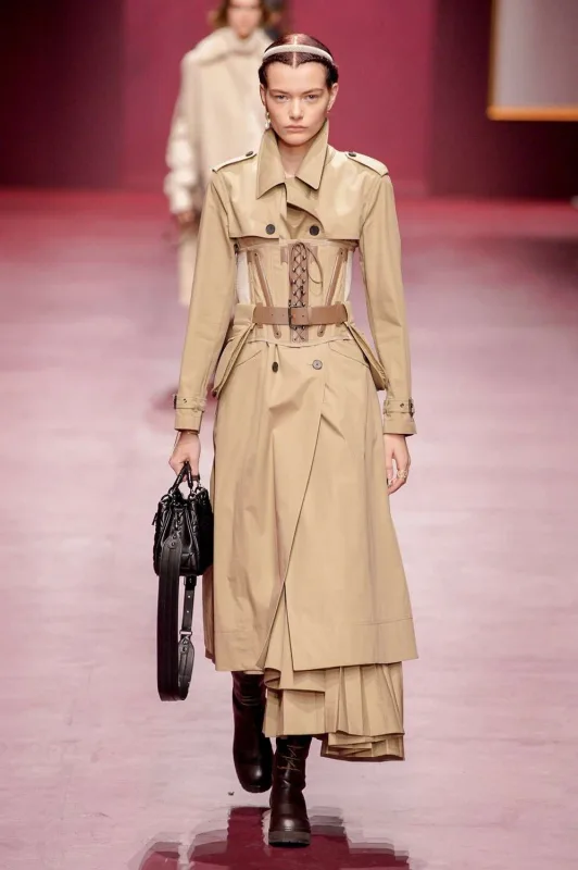 Yadda qalan “Dior”un geyimləri oldu