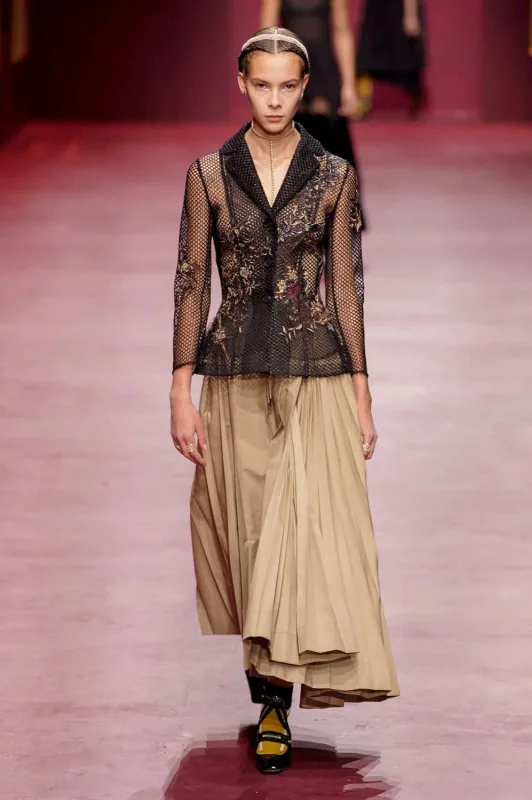 Yadda qalan “Dior”un geyimləri oldu