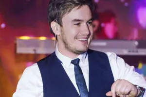 Mustafa Bakıda konsert verəcək