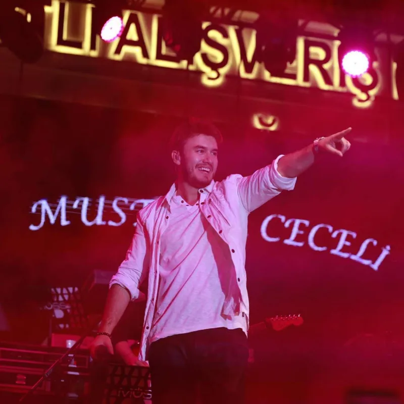 Mustafa Bakıda konsert verəcək