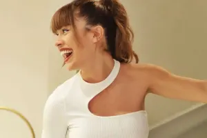 “Yasak Elma”nın ulduzu onunla sevgilidir