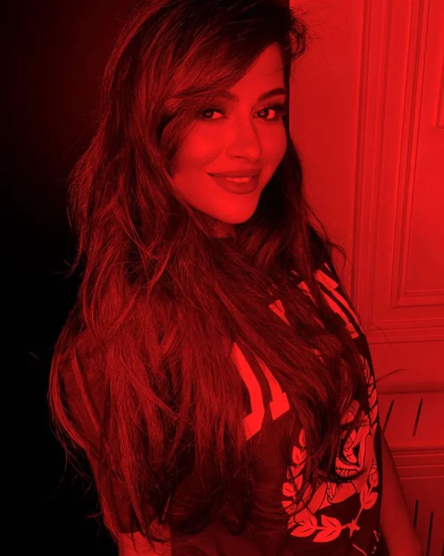 İlqarə yenə kökəldi