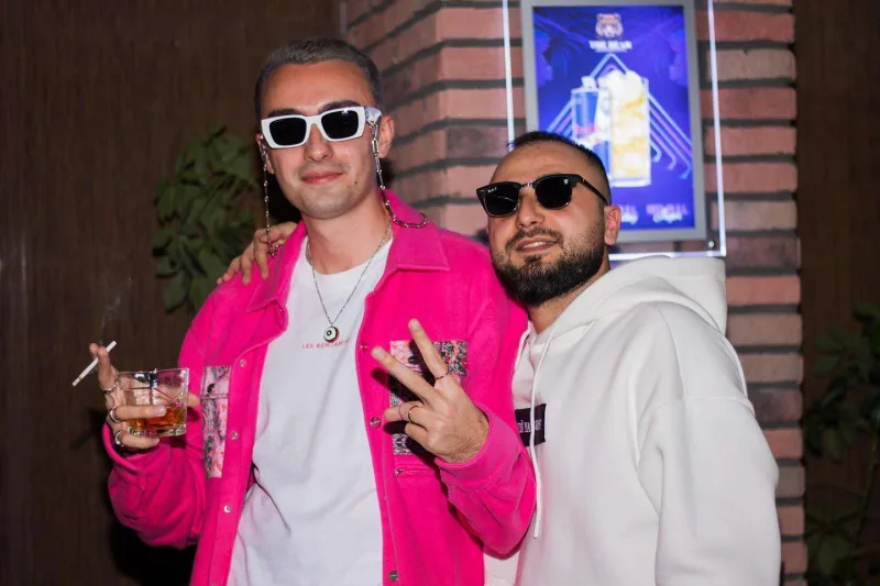 Rauf Kingsley və Pasterin mahnısı “ən çox dinlənilən”lərdə