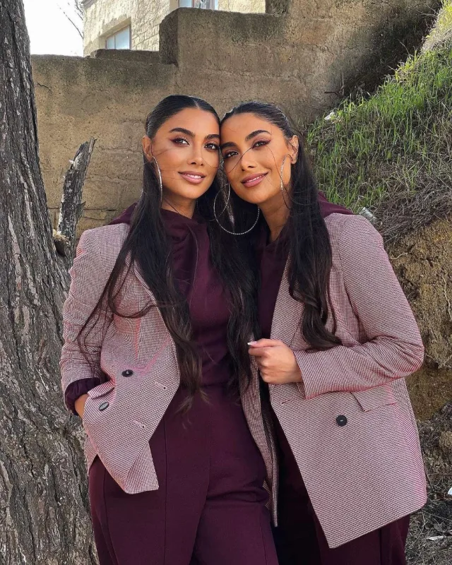 “FaceApp” gözəlçələri deyilik”