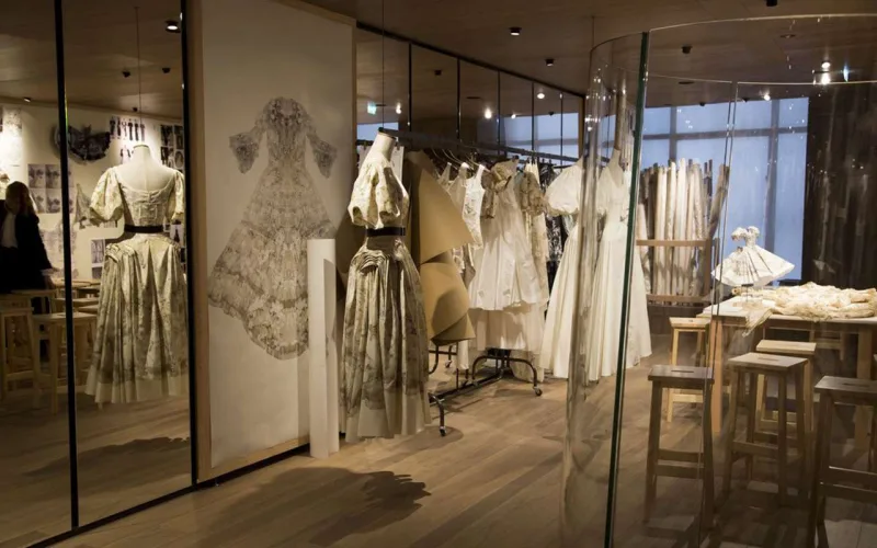 Rusiyada ən məşhur brendlər bağlandı