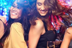 Əyləncə mərkəzlərindəki məhdudiyyətlər ləğv olundu