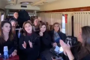 Ağdam yolunda oxudular...