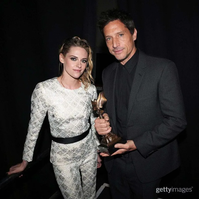 “Spirit” mükafatlarından rəngli görüntülər