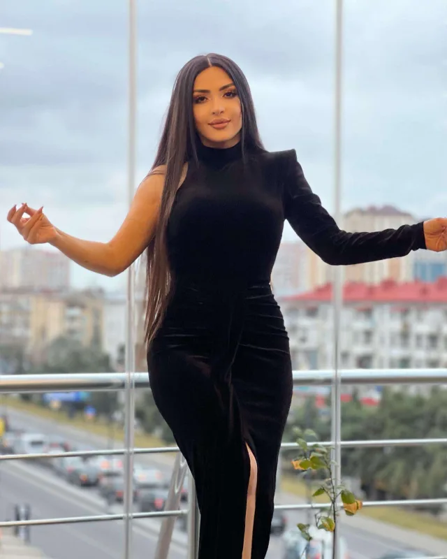 Vəfa da Rusiyadan qayıda bilmədi