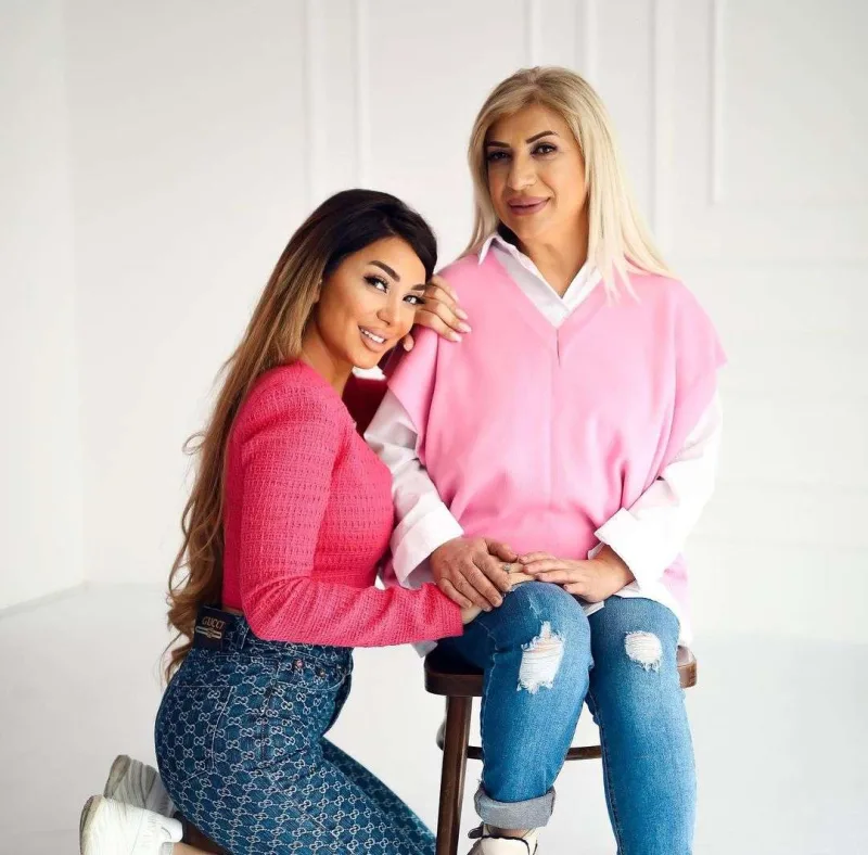 Məşhur ana və qızlar...