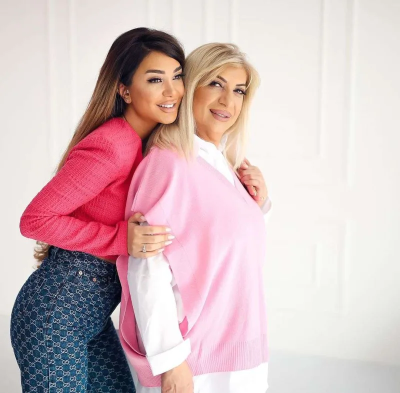 Məşhur ana və qızlar...