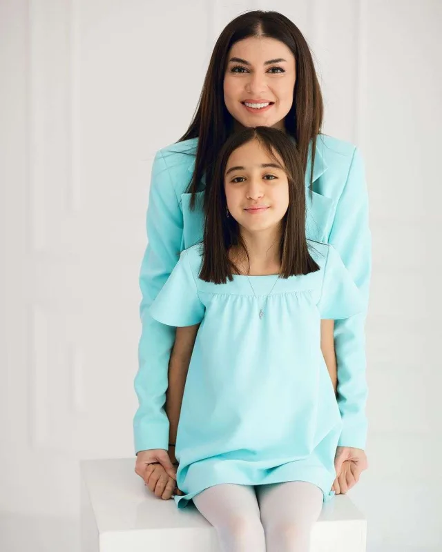 Məşhur ana və qızlar...