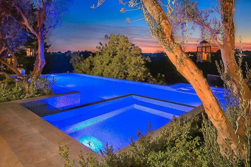 Evini 14,8 milyon dollara satır