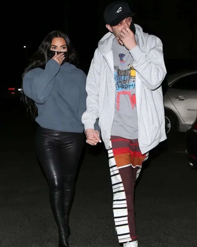 Boşanandan sonra sevgilisindən danışdı