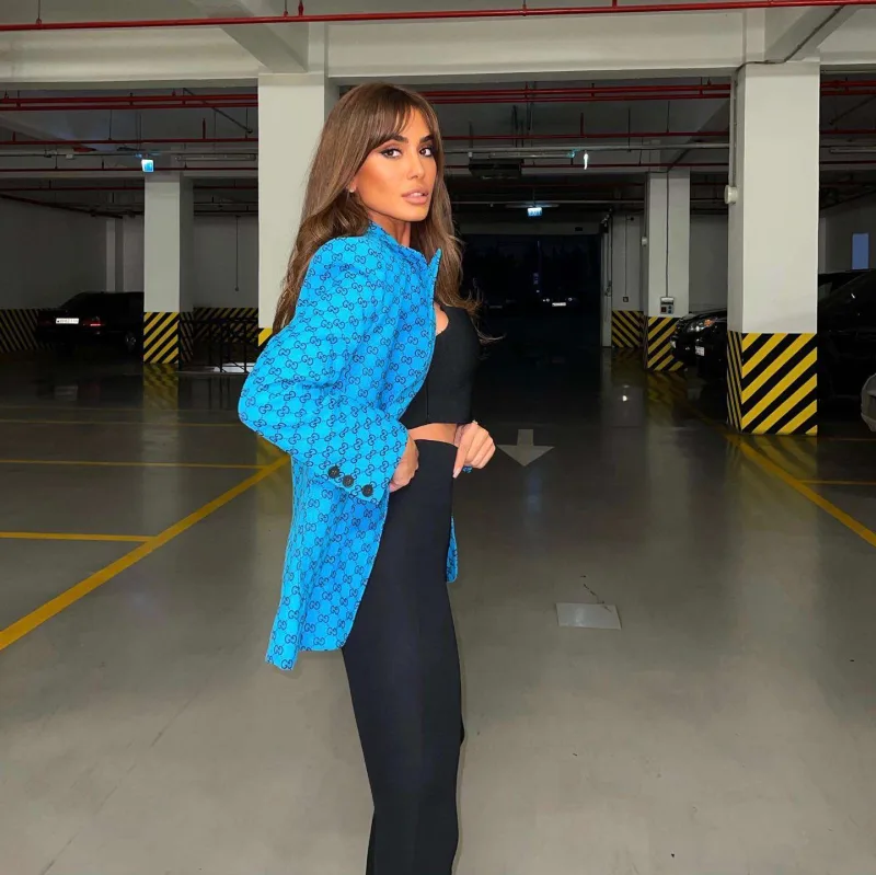 Pərvin sarışın oldu - Video