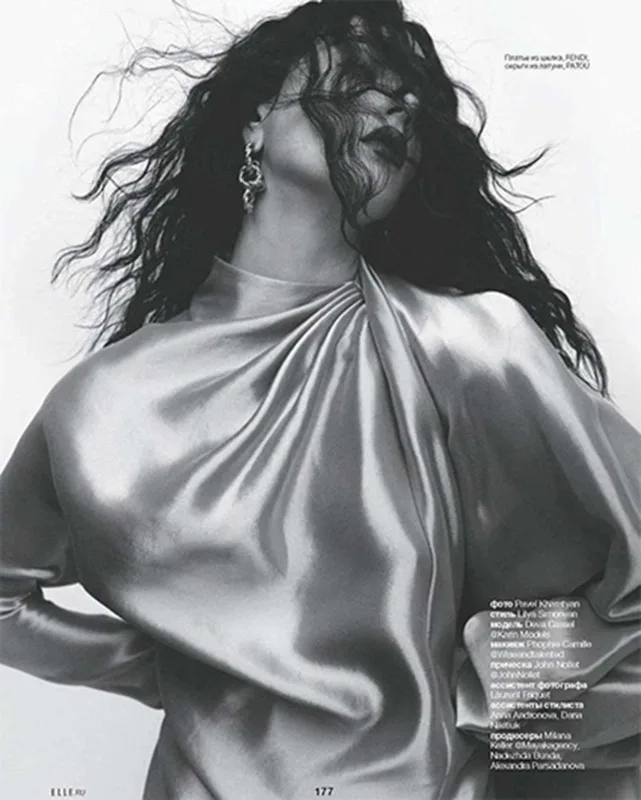 Belluçinin qızı Rusiyanın məşhur jurnalı üçün kamera qarşısında