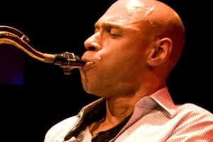 Məşhur musiqiçi vəfat etdi