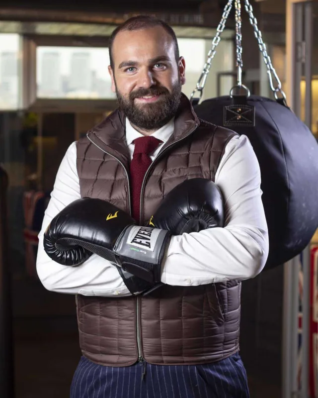 Hande Keremi tez unutdu