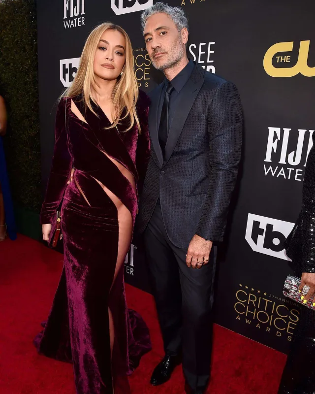 Yaradıcı siluetlər, cəsur rənglər - Dəb gecəsi