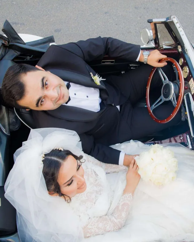 Tanınmış aparıcı ata oldu