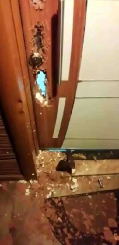 Mahsunun qardaşı xanımına balta ilə hücum etdi