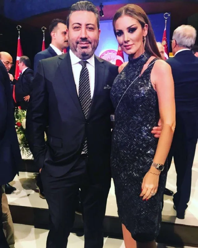 Petek Dinçöz də boşanır