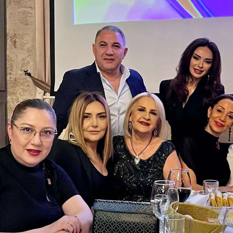 Xalq artisti 75 yaşını qeyd etdi