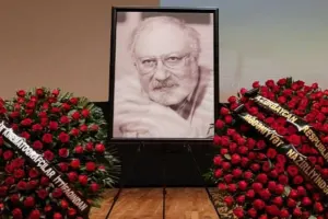 Rüstəm İbrahimbəyovla vida