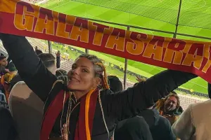 İş adamı aktrisaya hücum etdi