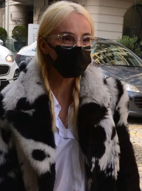 Gülşen onu qınayanlara reaksiya verdi