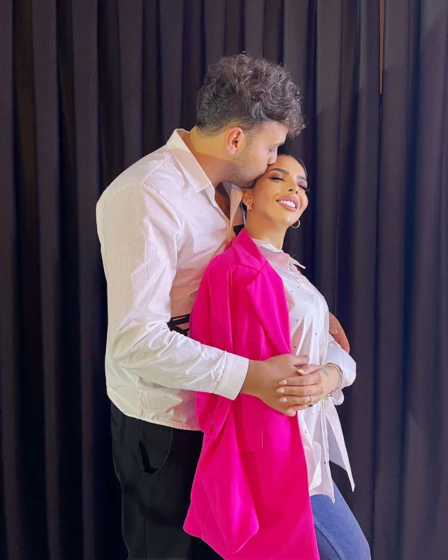 Nagehanla Fəridin adından dələduzluq etdilər