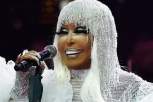 200 metrlik parçaya 250 min verdi