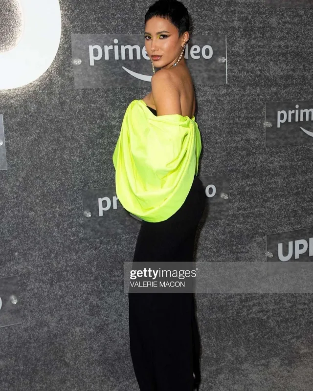 Andy Allo azərbaycanlı dizaynerin libasında