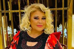 Mətanət İsgəndərli efirdə yıxıldı - Video