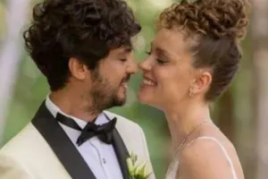 Tanerlə Ecenin qızı oldu