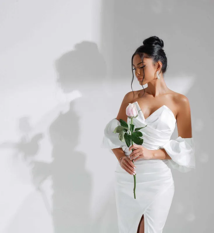 Raziyə 120 minlik maşın hədiyyə olundu