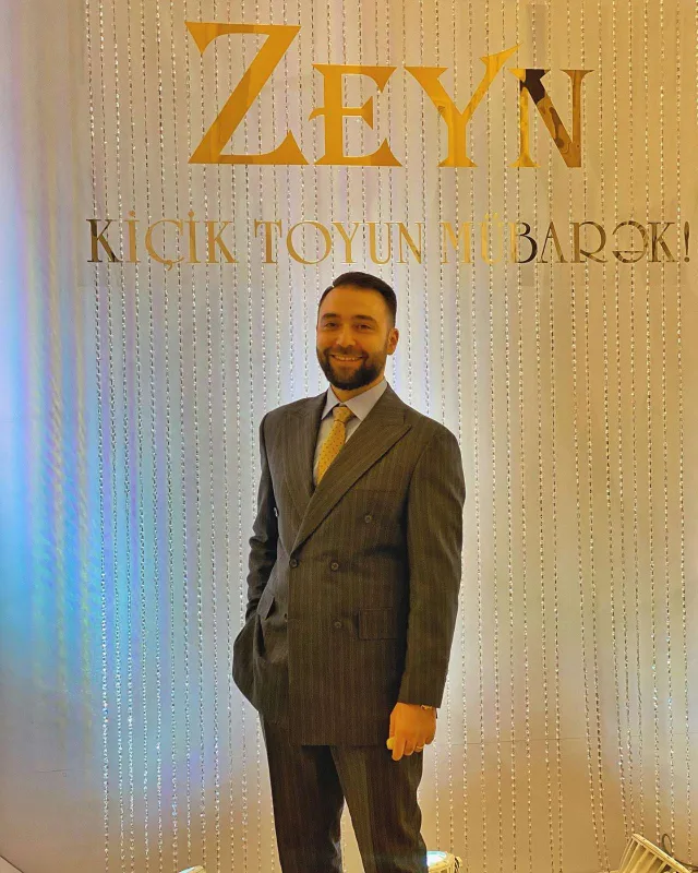 Zamiq oğluna kiçik toy etdi