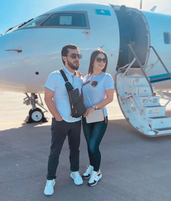 Aysunun olduğu təyyarədə problem yarandı