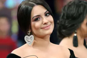 Mina Hüseyn evləndi