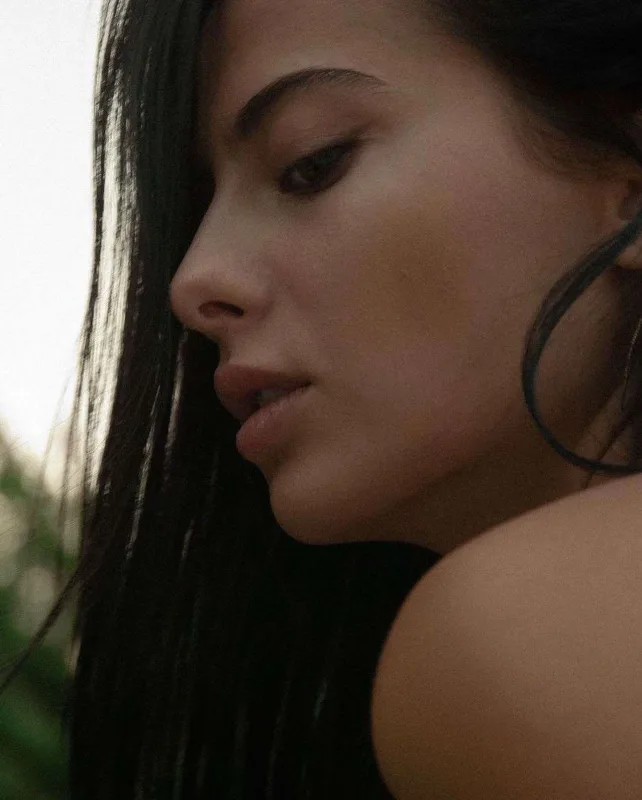 Paster Natavanla sevgili imiş...