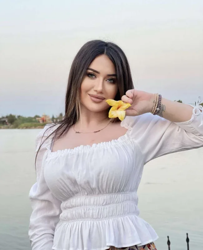 Partlayışda yaralananlar arasında Aysel Şükür də var