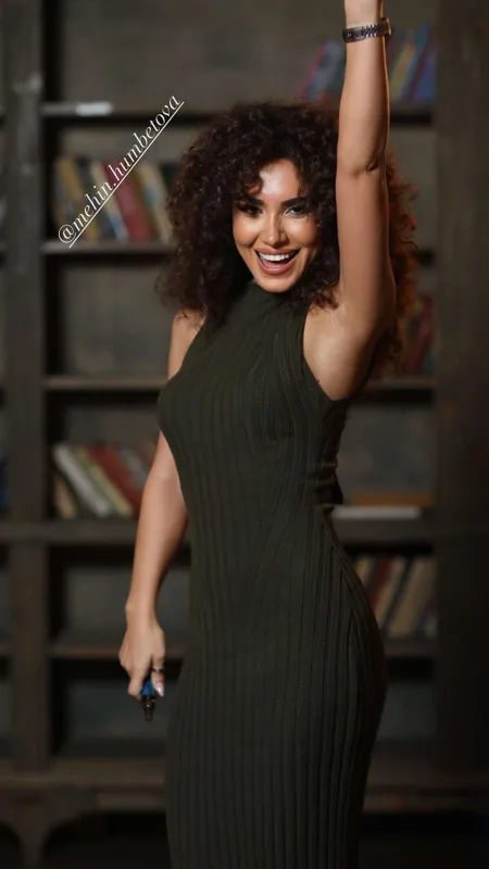 Sevinc 36 yaşını qeyd etdi