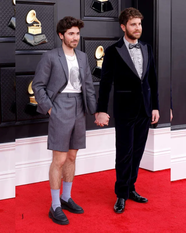 “Qremmi”nin qırmızı xalısında dəb yarışı